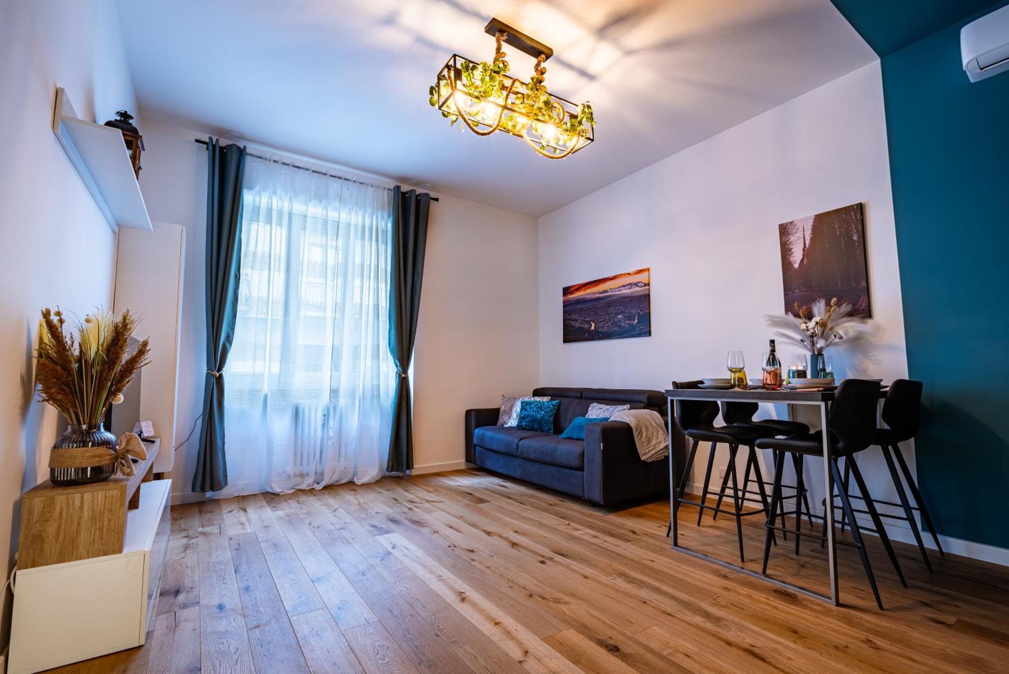 Glam Apartment